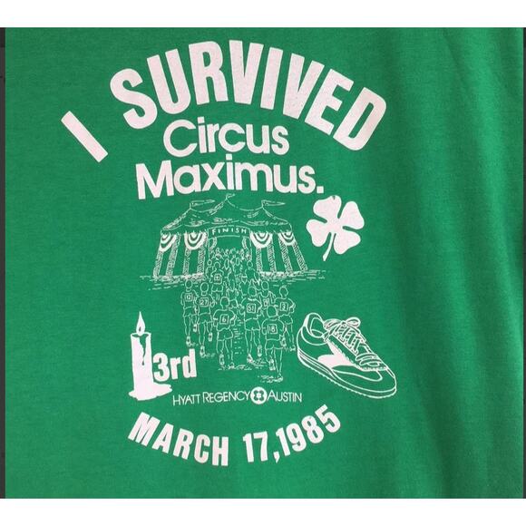 VINTAGE 80's Austin TX "I Survived Circus Maximus" Green T-Shirt - Picture 3 of 5